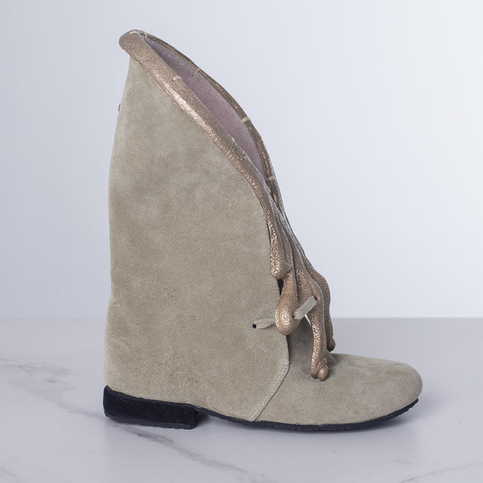 Premium Princess Leia Boots – Rebel Legion Inspired Costume Shoes
