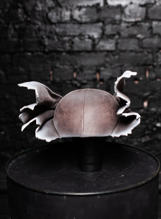 Bloodborne Hunter Hat – Gothic Cosplay Headpiece Replica