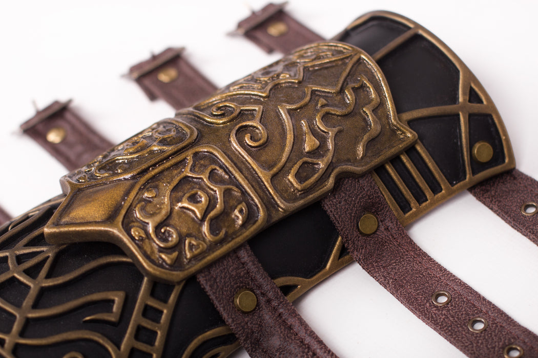 Bloodborne Hunter Armor Set – Bracers & Shin Guards Cosplay